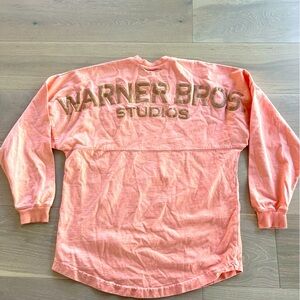 Spirit Jersey Warner Bros Studio Tour Hollywood Long Sleeve Size S peach coral
